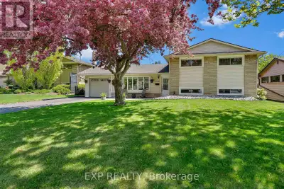 Welcome to this beautifully renovated 3+1 bedroom side split, perfectly situated in a fabulous, fami...