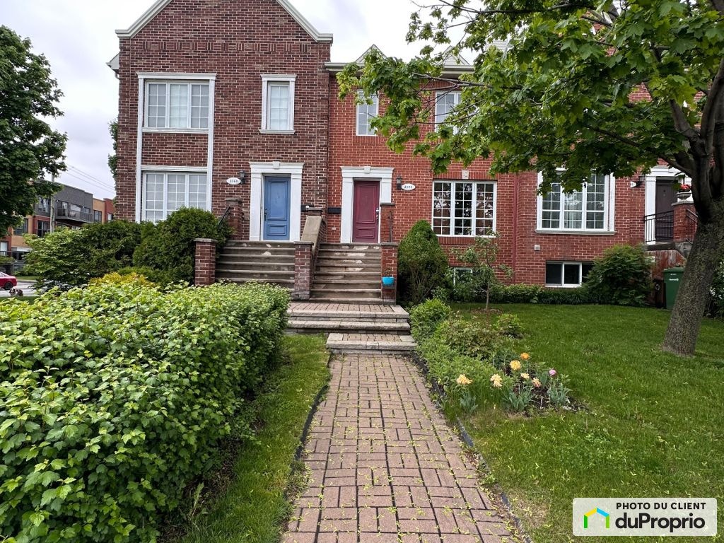 $800,000 - Townhouse for sale in Lachine — photo 1