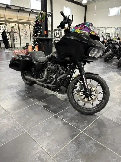 Oppotunity doesn't knock it RUMBLES!!! Looking for a Have you always wanted a Harley? PRICE INCLUDES...