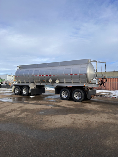 Welcome to Edmonton Equipment Rentals and Sales Ltd 22,000L, 2 compartment Stainless Steel 407 Code...
