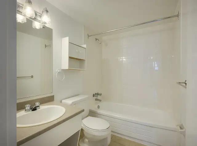 2 Bedroom apartment near Armdale Rotary in Long Term Rentals in City of Halifax - Image 6