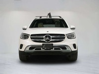 This 2021 Mercedes-Benz GLC 300 is a local Ontario vehicle with a clean Carfax report, the perfect b... (image 5)