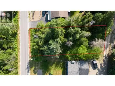 Great location to build your dream home in the Heart of the Shuswap. Very close to the highways, The...