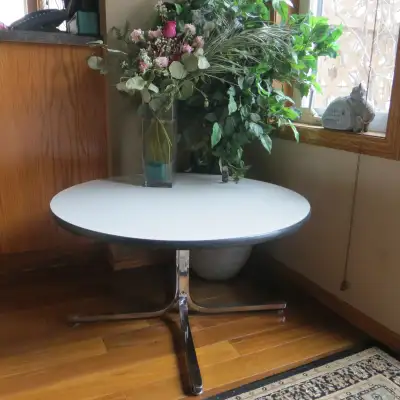 Round Table, Laminate Top, 4-Star Chrome Base, View more