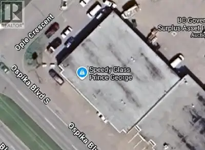 First class location for retail or industrial property. Lease is up for renewal for November 1, 2026...