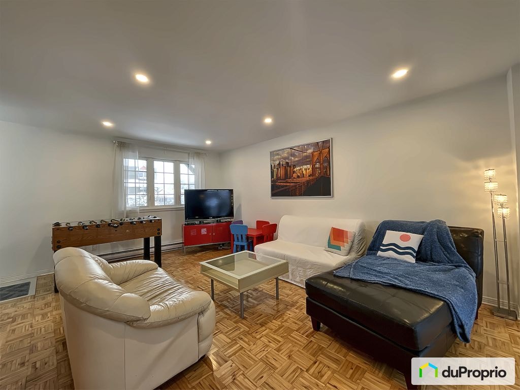 $925,000 - Duplex for sale in Laval-des-Rapides — photo 3