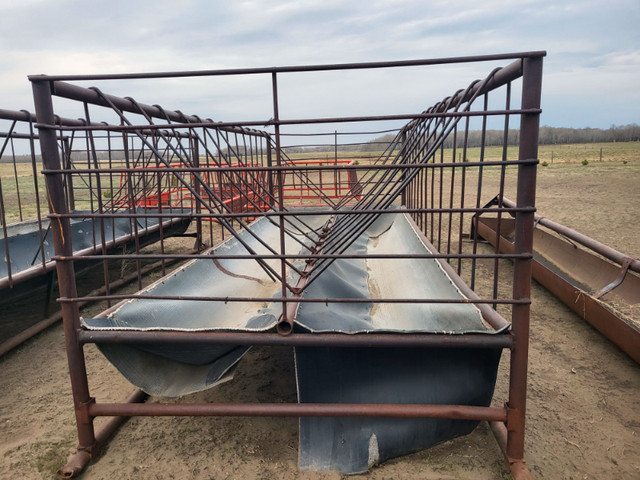 Used Cattle Feeders, Gates and Panels for Sale in Livestock in Saskatoon - Image 3