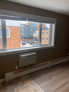MONTEGO MANOR 383 GERTRUDE AVE LG 1BR AVAILABLE 5