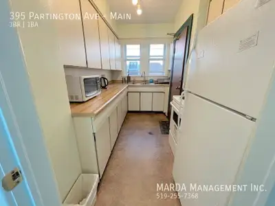 CHARMING 3 BED/1 BATH MAIN UNIT BY UNIVERSITY! INCLUSIVE!