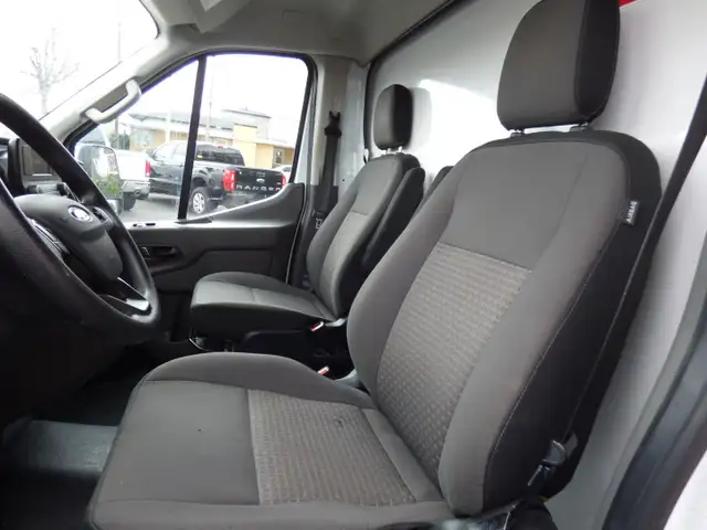 2023 FORD TRANSIT CUBE 12' T-350 RWD 9500 GVWR SRW, ECOBOOST V6! in Cars & Trucks in City of Montréal - Image 18