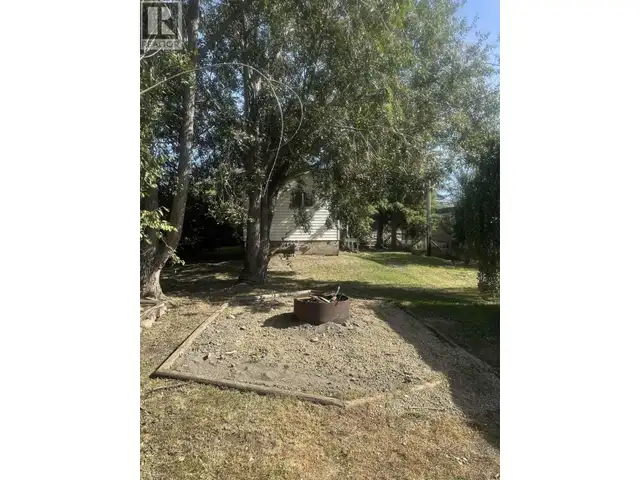 8724 75 STREET Fort St. John, British Columbia in Houses for Sale in Fort St. John - Image 27