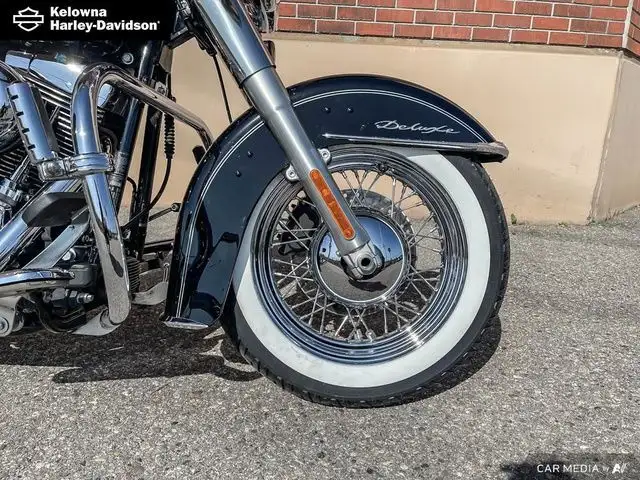 2008 Harley-Davidson Softail FLSTN - Deluxe in Street, Cruisers & Choppers in Kelowna - Image 9