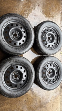 235 65 18 MICHEIN XICE SNOW SUV - 5x114.3 STEEL RIMS - WINTERS Kitchener / Waterloo Kitchener Area Preview