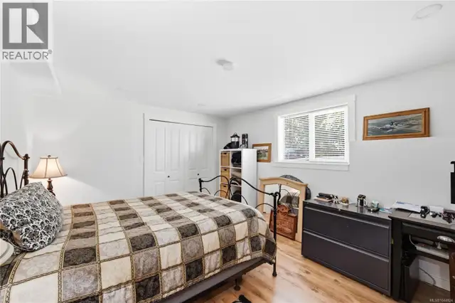 8485 Lisa Lane Lantzville, British Columbia in Houses for Sale in Victoria - Image 36