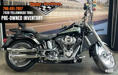 Includes: Stage 1, Windshield, Detachable Backrest/Luggage Rack, and Laydown License Plate Bracket....