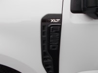 2024 Ford F250 XLT 6.7L, V8, power stroke diesel, crew cab, pw, pl, air 4x4, back-up camera, leather... (image 8)