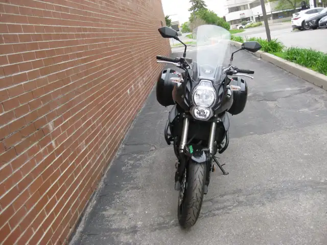 2011 KAWASAKI VERSYS 650 in Street, Cruisers & Choppers in City of Toronto - Image 8