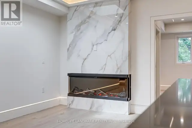 THE PALAZZO - 23 COULSON AVENUE Toronto (Forest Hill South), Ont in Long Term Rentals in City of Toronto - Image 17