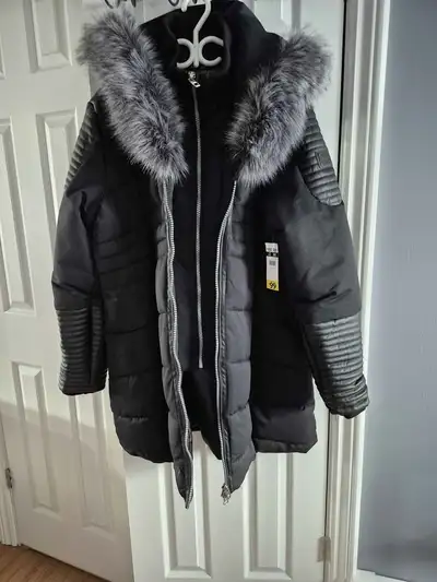 NEW...........LADIE'S PLUS SIZE WINTER COAT SIZE 3X, View more