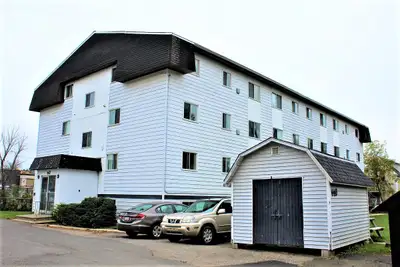 440-101-October 1ST- 2 BEDROOM- DOWNTOWN- PARKING- STORAGE
