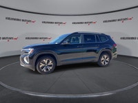 Power Driver's Seat, Leather Seats, Hitch Receiver, Heated Steering Wheel, Heated Seats - Front, Fac... (image 3)