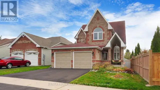 UPPER - 1035 BEATRICE STREET E Oshawa (Pinecrest), Ontario in Long Term Rentals in Oshawa / Durham Region - Image 3