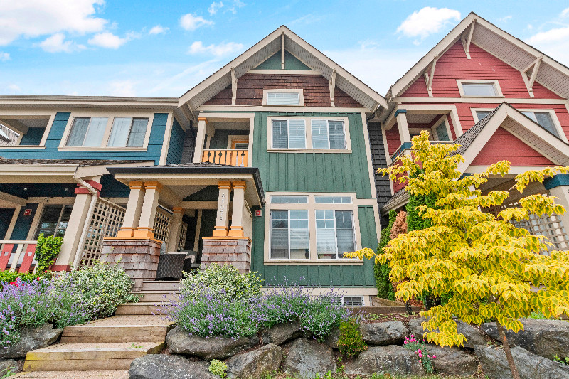 Beautiful Rowhome in Garrison Crossing! 45079 res.* Houses