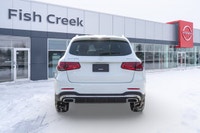 Discover refined power and confidence behind the wheel of this 2022 Mercedes-Benz GLC 300, featuring... (image 5)