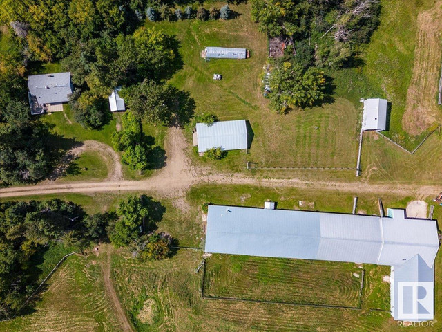 231076 TWP RD 480 Rural Wetaskiwin County, Alberta in Houses for Sale in Red Deer - Image 4