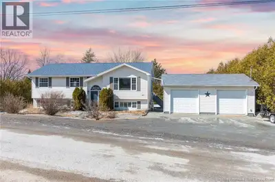 Welcome to 42 Raymond Street in Hamptona well-maintained split-entry home offering space, comfort, a...