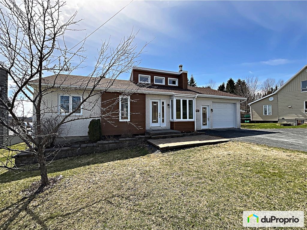 $257,000 - Bungalow for sale in Lac-Etchemin — photo 1