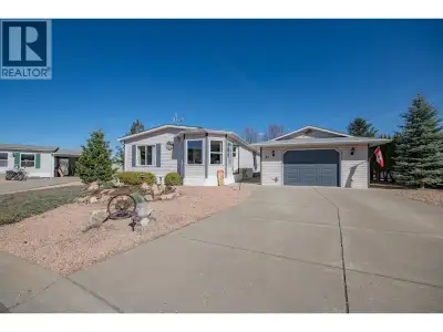 Located on a quiet cul-de-sac, this well-maintained home offers 2 bedrooms plus a den and 2 bathroom...