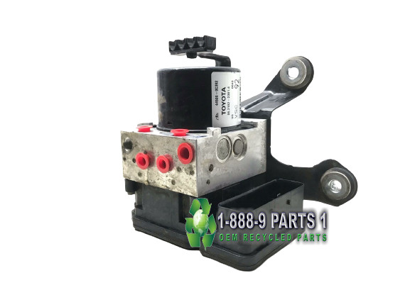 ABS Anti-Lock Brake Pump w/Module Toyota Tundra 2012-2015 OEM in Other Parts & Accessories in Hamilton - Image 2