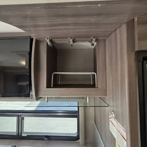 2022 Thor Motor Coach Tiburon Sprinter 24FB in RVs & Motorhomes in Red Deer - Image 32