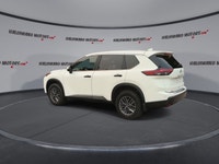 // ACCIDENT FREE!! // This used 2024 Nissan Rogue AWD S is a smart choice for daily driving in Cayug... (image 5)