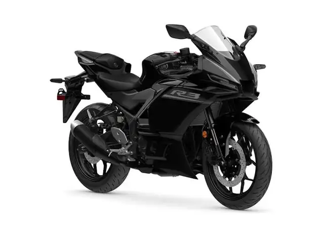 2026 Yamaha YZF-R3 in Street, Cruisers & Choppers in Cambridge - Image 3