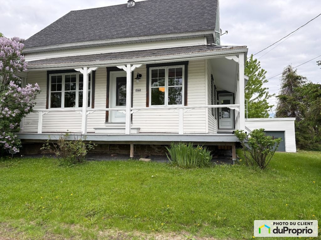 $500,000 - 2 Storey for sale in St-Ignace-De-Loyola — photo 1