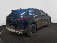 Welcome to Capital GMC! Check out this vehicle's pictures, features, options and specs, and let us k... (image 4)