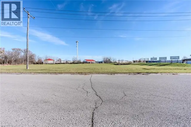 615 GILLARD Street Chatham, Ontario in Land for Sale in Chatham-Kent - Image 9