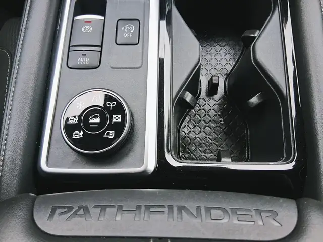 2024 Nissan Pathfinder SV 4WD5266669555010969618