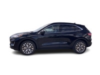 2022 Ford Escape Titanium Black Metallic *** FULLY LOADED TITANIUM *** *** EXTREMLY LOW MILEAGE ***... (image 4)