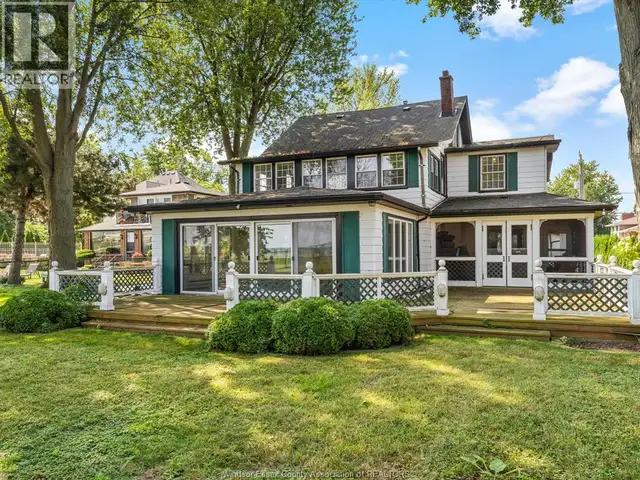 13050 RIVERSIDE DRIVE East Tecumseh, Ontario in Houses for Sale in Windsor Region - Image 41