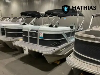 Bateau Ponton ARMADA DRAKKAR 23SB 2026 Concessionnaire de bateaux et pontons neufs et d'occasion Mat...
