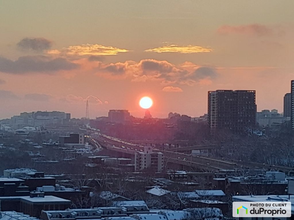 $699,000 - Condominium in Ville-Marie (downtown, old Mtl) — photo 3