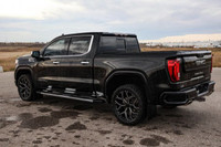 ENGINE 6.2L ECOTEC3 V8 (420 hp [313 kW] @ 5600 rpm 460 lb-ft of torque [624 Nm] @ 4100 rpm); featuri... (image 1)