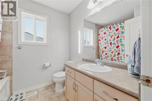 23 DOON CREEK Street Kitchener, Ontario in Houses for Sale in Kitchener / Waterloo - Image 21