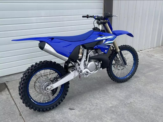 2025 YAMAHA YZ250 200CC-BLUE! in Dirt Bikes & Motocross in Edmonton - Image 3