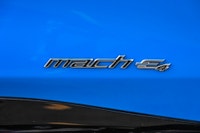 Nouveauté 1 propriétaire voiture très propre et très bien équipée Beaucoup de fonctionnalités listée... (image 4)