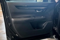 Experience comfort, capability, and advanced Honda technology in this 2023 Honda CR-V EX-L 4WD. Equi... (image 8)