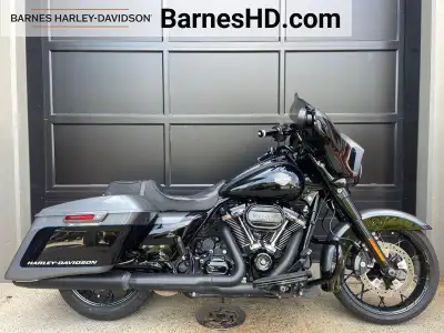 2021 Harley-Davidson FLHXS - Street Glide Special View Carfax Report Price Includes $10 VSA Transact...